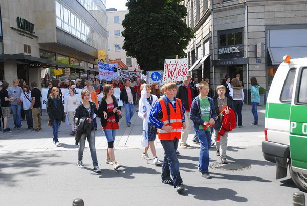 SchuelerDemo   017.jpg